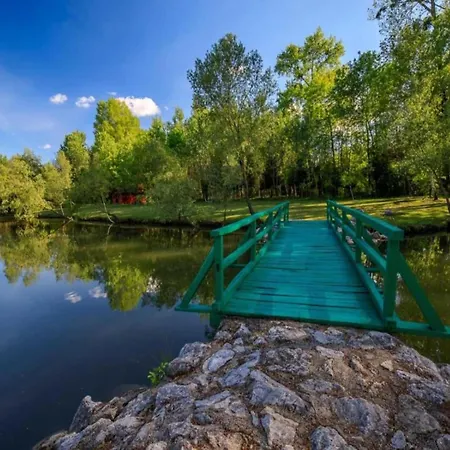 Gri Ane With Pool Near * Antovo