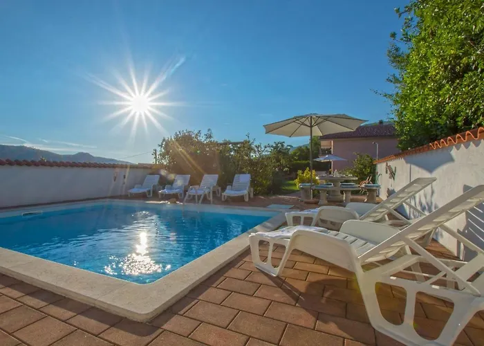 Tatil Evi Gri Ane With Pool Near *