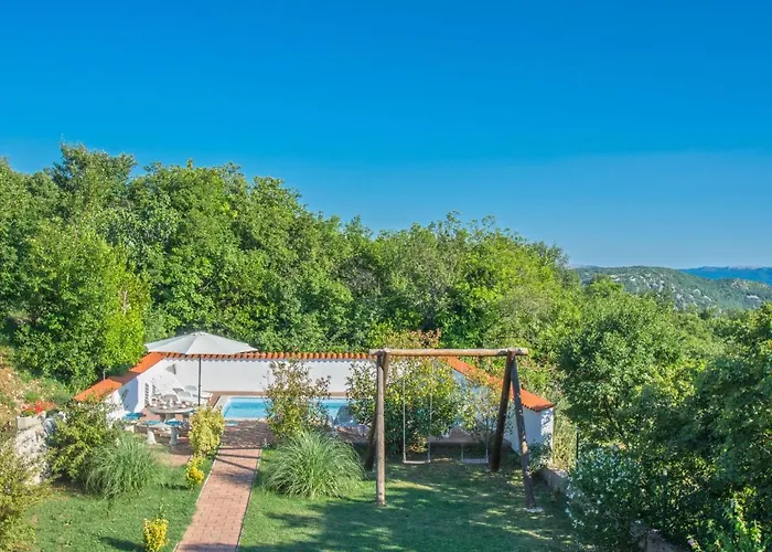 Gri Ane With Pool Near Tatil Evi *