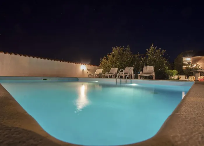 Gri Ane With Pool Near Tatil Evi *